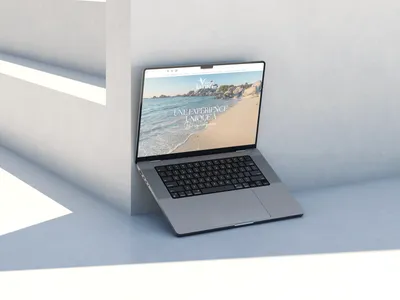 Macbook Pro Mockup-min
